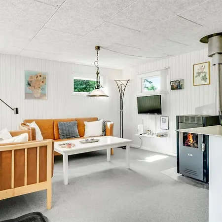 Helma - 500m To The Fjord By Interhome *